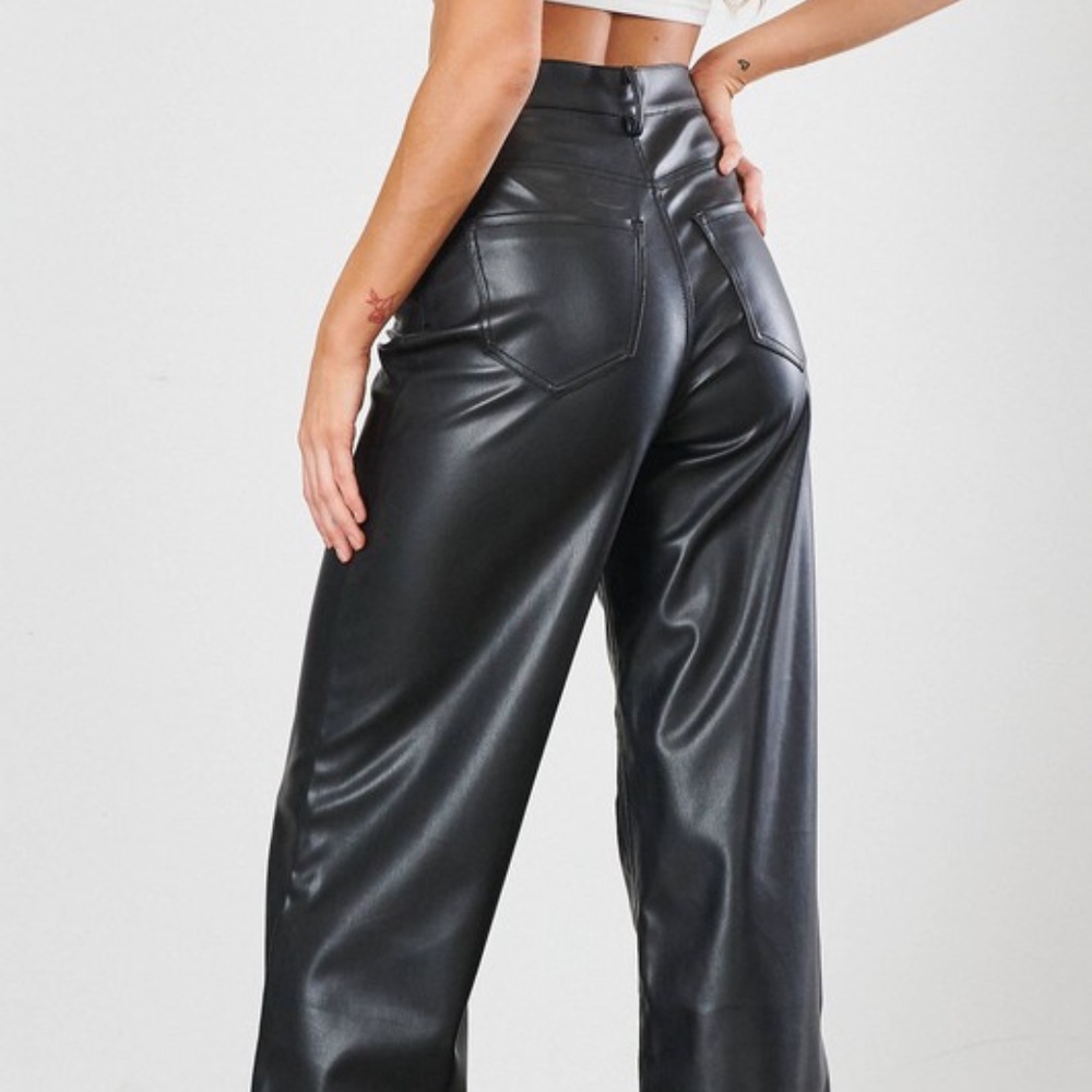VEGAN LEATHER WIDE LEG PANT - Picture 7 of 10